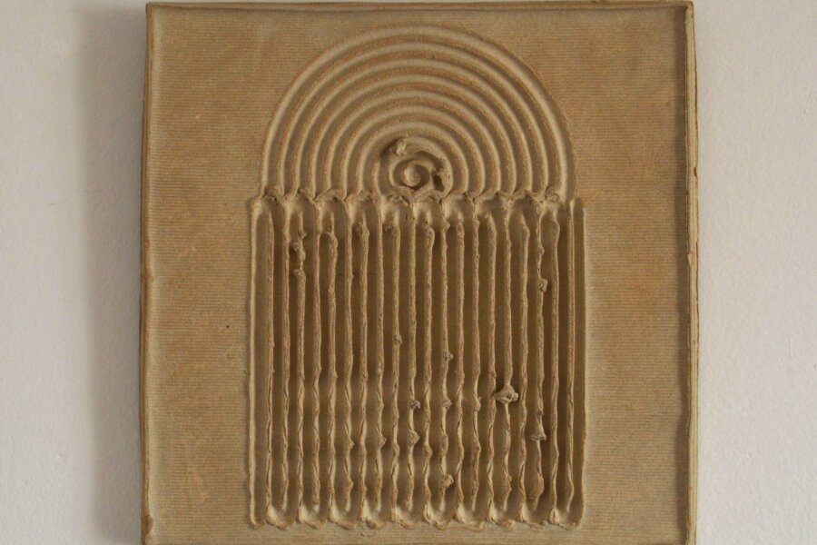 Šárka Stejskalová, Bez názvu - keramika, vyvolávací cena 5 000,-